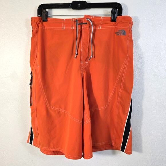 The North Face APEX Board Shorts Men's L Orange Black Summer Beach Active READ - Picture 1 of 10